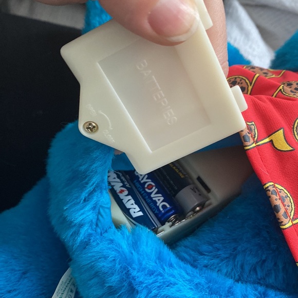 🎺 🎶 Vintage trumpet playing Cookie Monster 🍪 - Picture 13 of 17